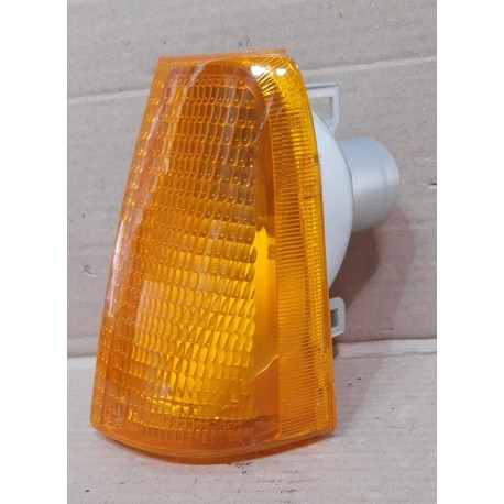 LANTERNA DIANTEIRA DE SETA DO  CHEVETTE 83/93 ENCAIXE CIBIE